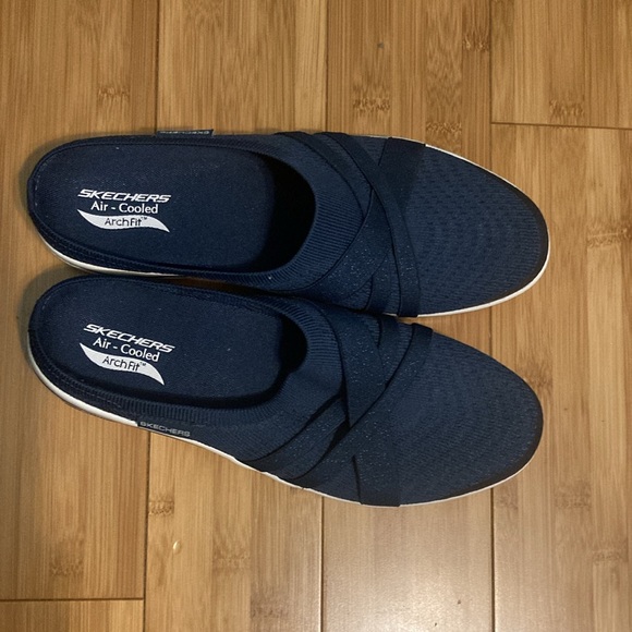 Sketchers Performance Arch Fit Uplift - Be Lovely  Blue Women Size 9 Brand New - Picture 3 of 8